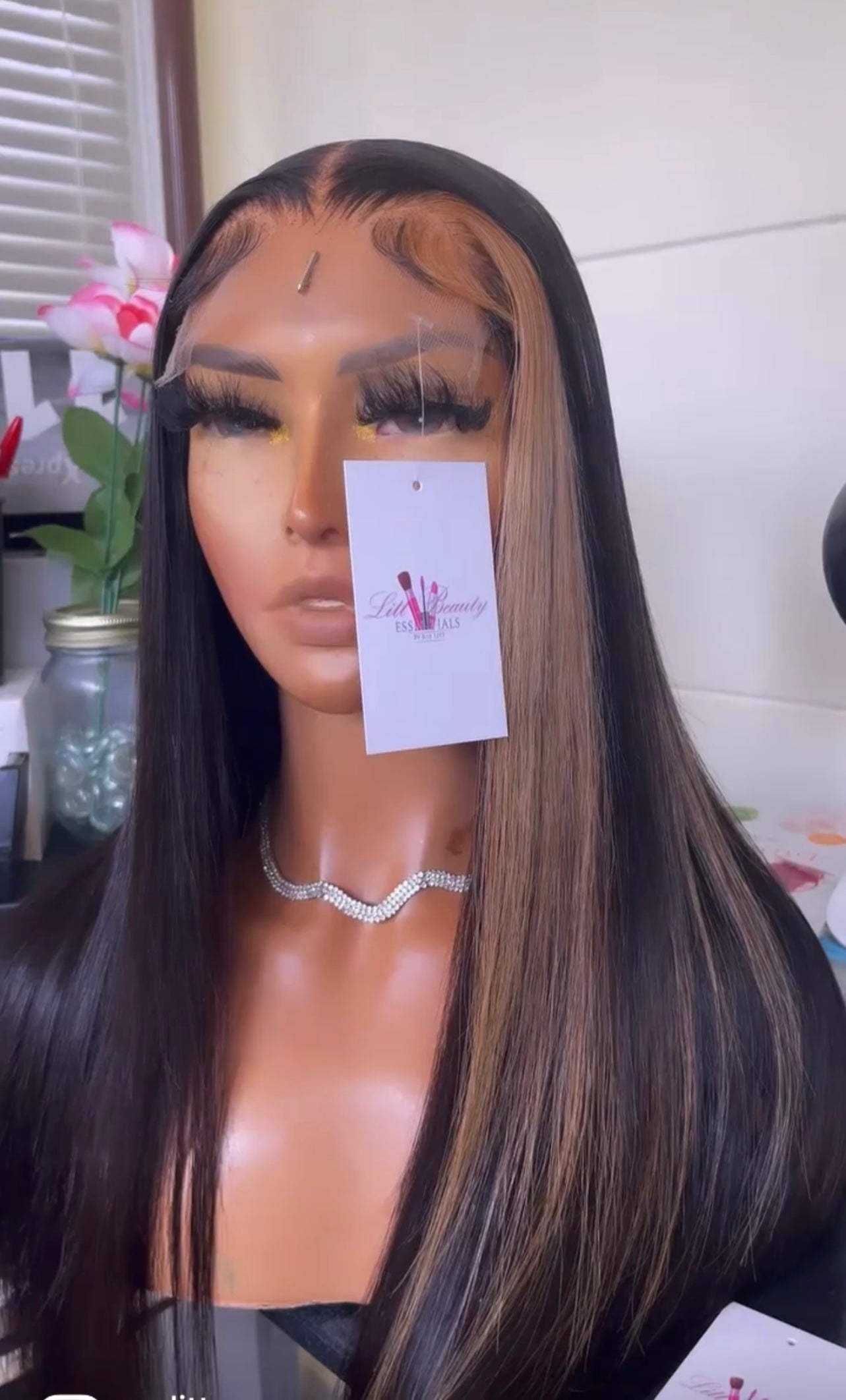 Lori 22”